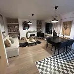A 2 Min. A Pied Du Centre De Crans Et Des Remontee * Lens