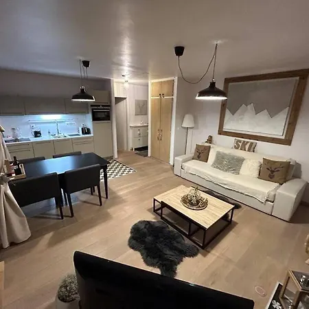 Lejlighed A 2 Min. A Pied Du Centre De Crans Et Des Remontee