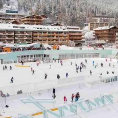 A 2 Min. A Pied Du Centre De Crans Et Des Remontee Lejlighed Lens