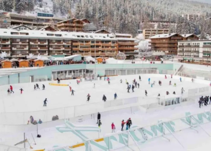 A 2 Min. A Pied Du Centre De Crans Et Des Remontee Apartment Lens